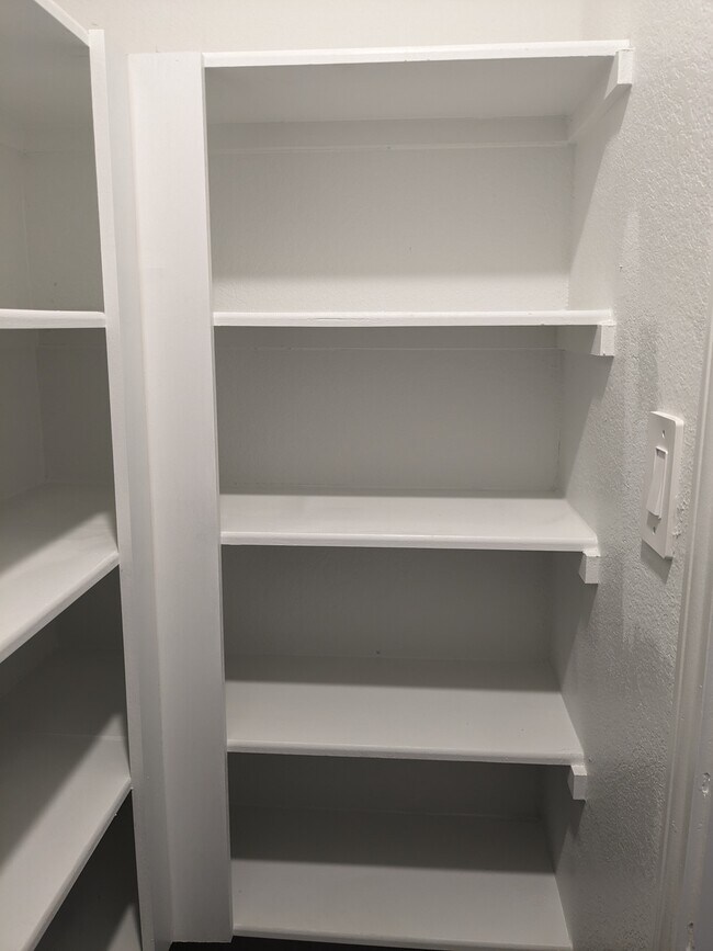 Large Walk-in Pantry for Storage - 16478 Valerie Marie Pl