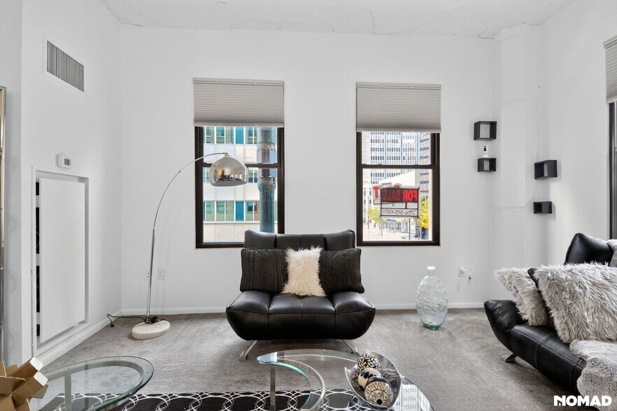 Building Photo - 444 17th St