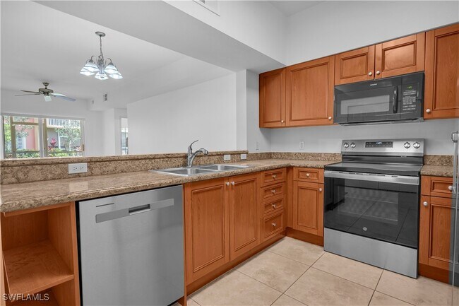Building Photo - 20321 Estero Gardens Cir