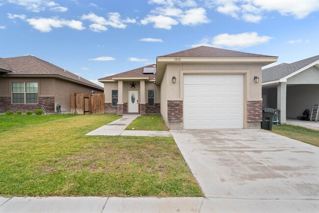 Building Photo - 1010 Tesoro Stone