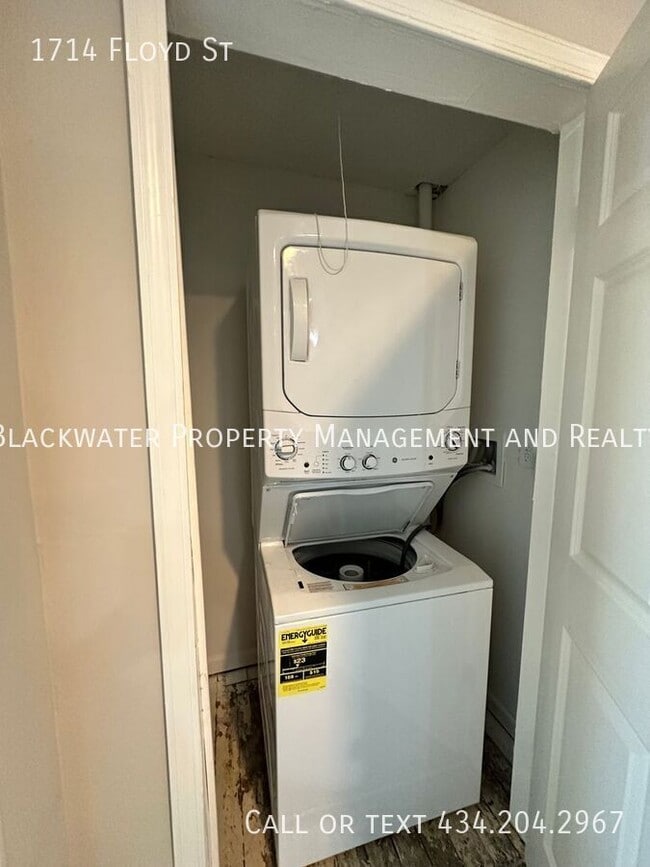 Building Photo - 1714 Floyd St