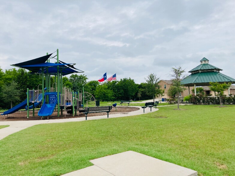 Building Photo - 312 Magnolia Dr