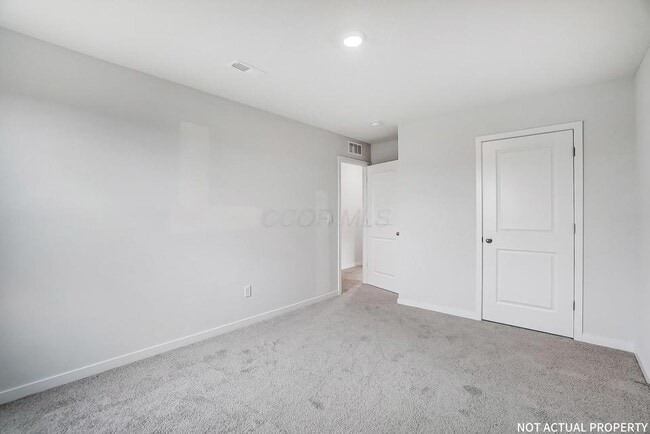 Building Photo - 143 Brookside Dr