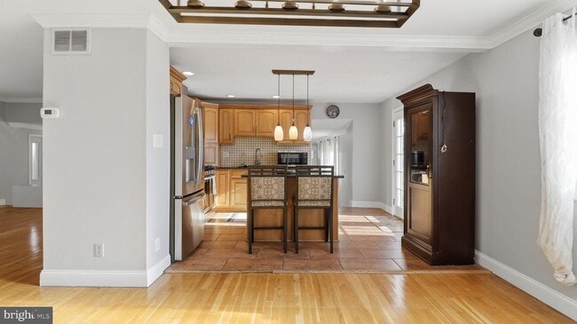 Building Photo - 1703 Tioga Rd