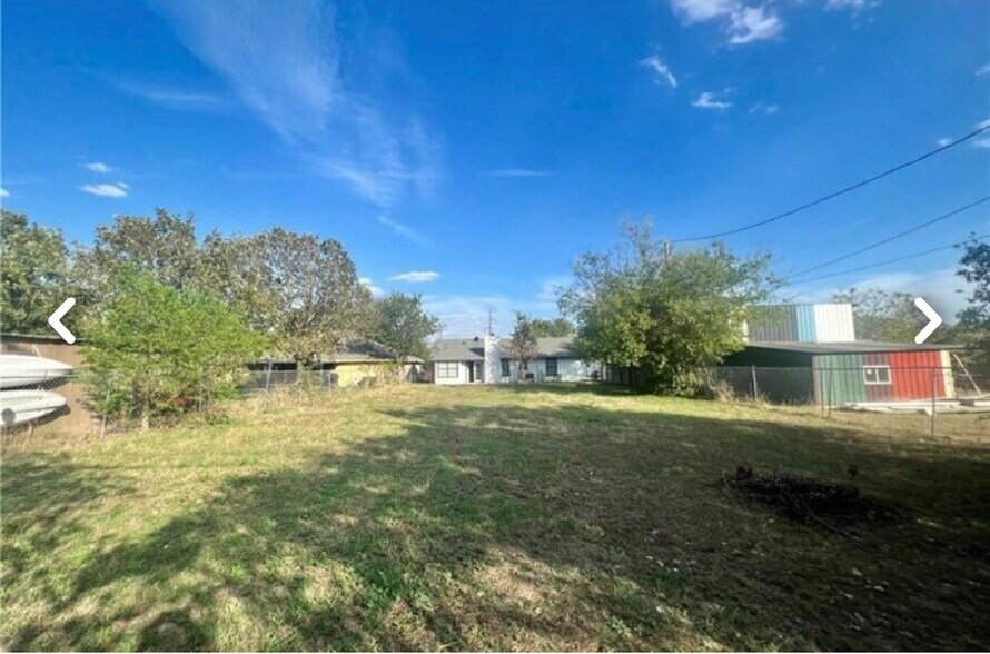 Building Photo - 1712 Ridgeway