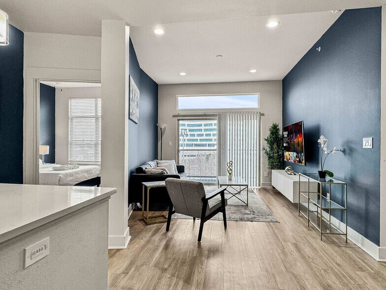 Building Photo - 2901 Indiana St