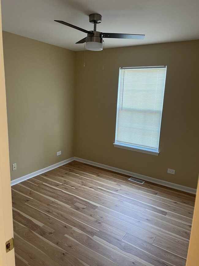 Building Photo - 426 Thunder Ridge