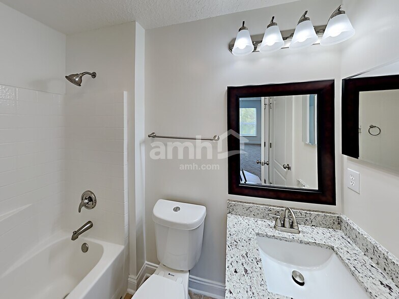 Building Photo - 604 Battersea Dr