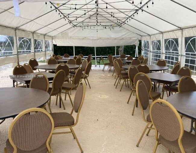 Building Photo - 13785 Flora Pl