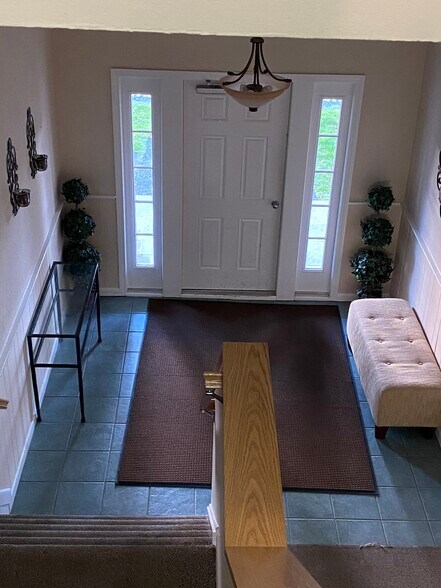 Building Photo - 16 Fordyce Ct