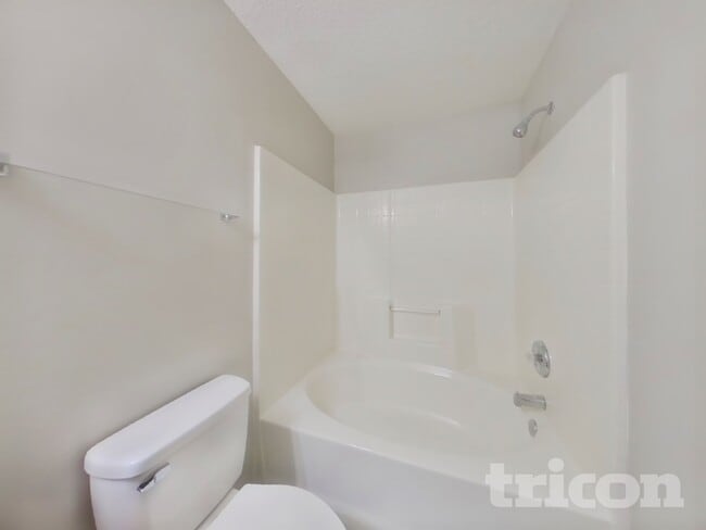 Building Photo - 3097 Teton Dr