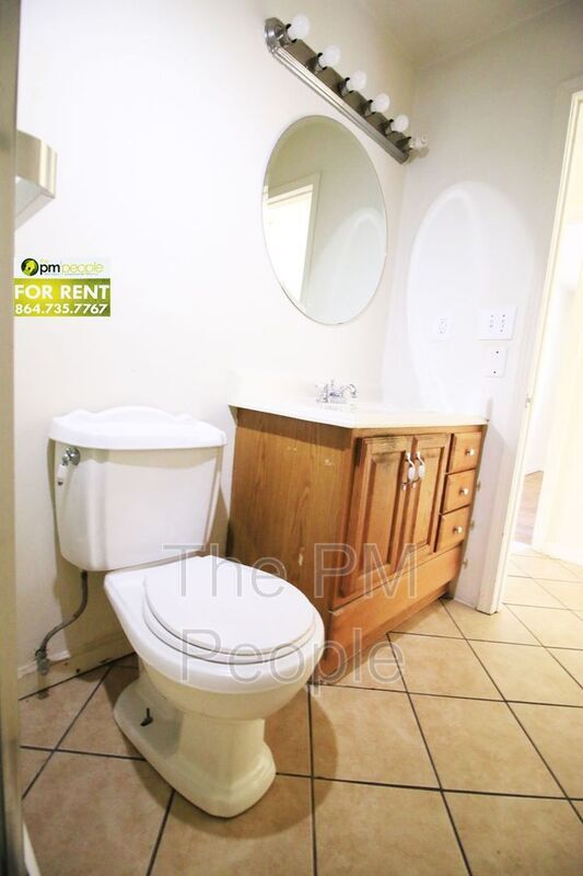 Building Photo - 209 Old Bramlett Rd