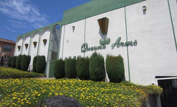 Building Photo - Queen Arms