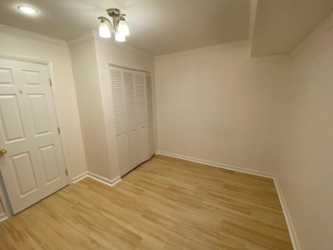 Building Photo - 2267 Glenmore Terrace
