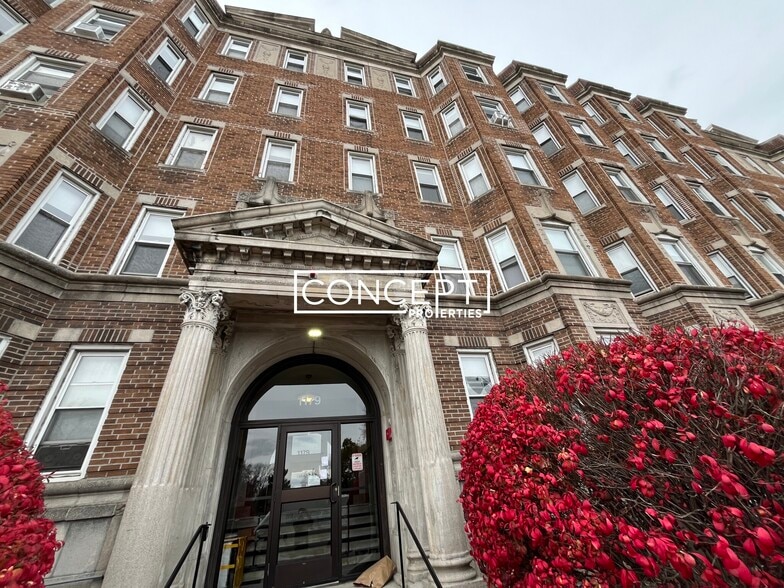 Building Photo - 1179 Boylston St
