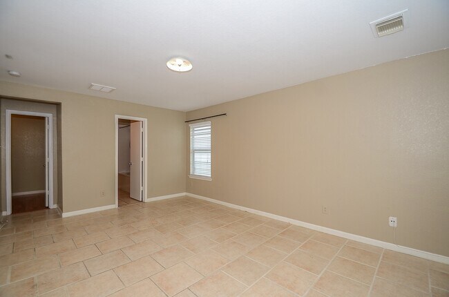 Building Photo - 11711 Wainscot Ct
