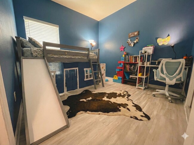 Building Photo - 6233 Desert Peace Ave