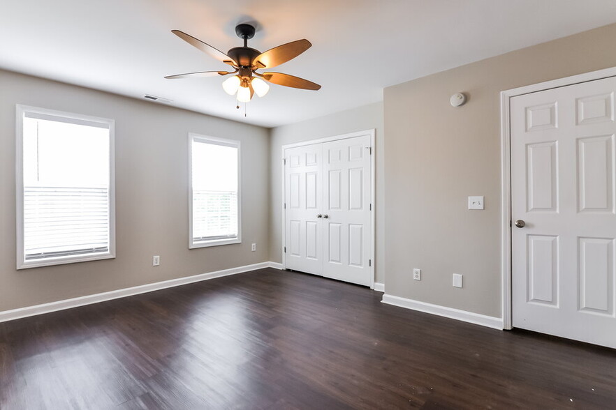 Building Photo - 1238 Braemar Highland Dr