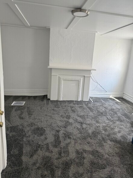 Building Photo - 48 Zulema St