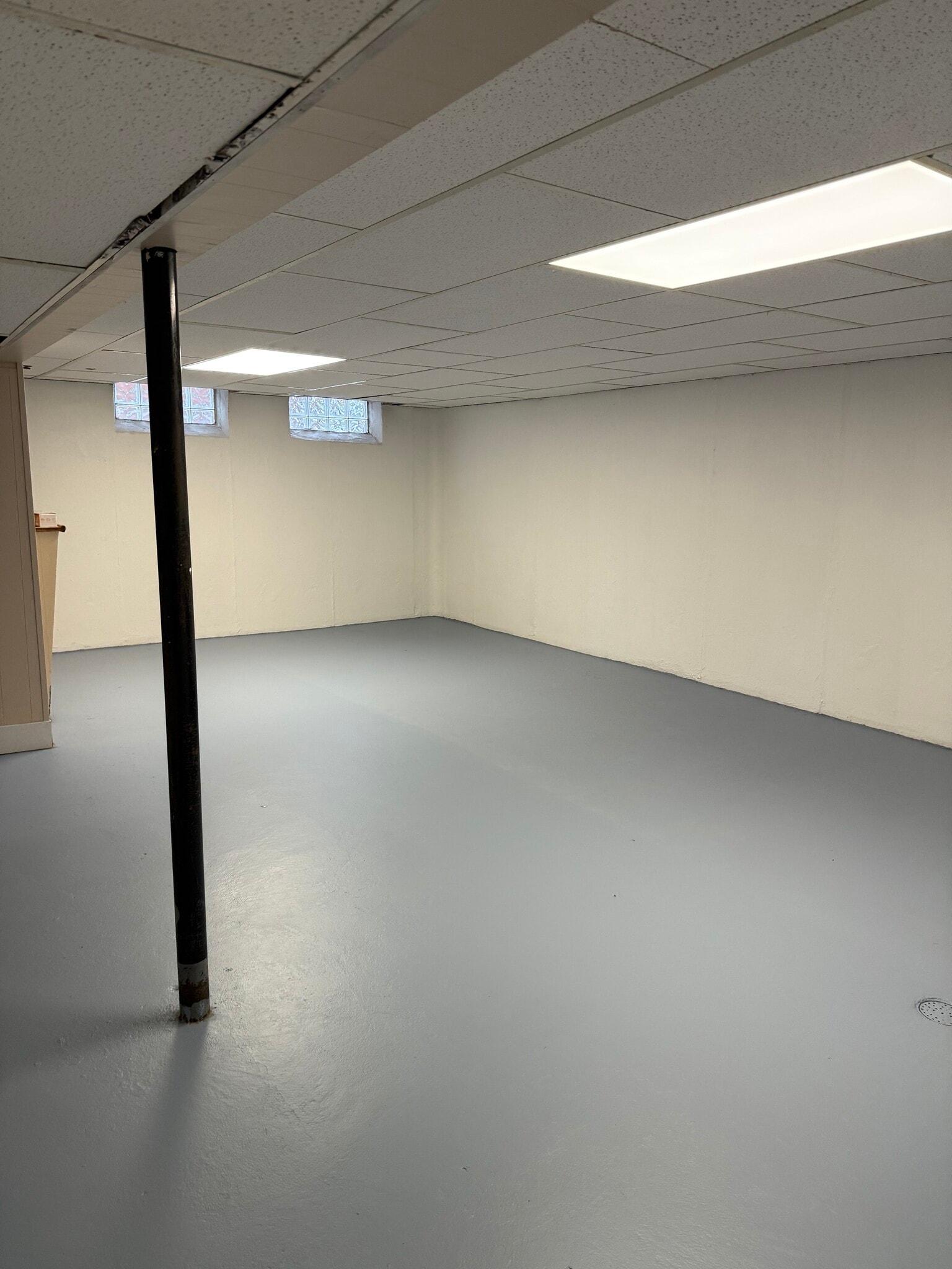 Building Photo - 21531 Arrowhead St