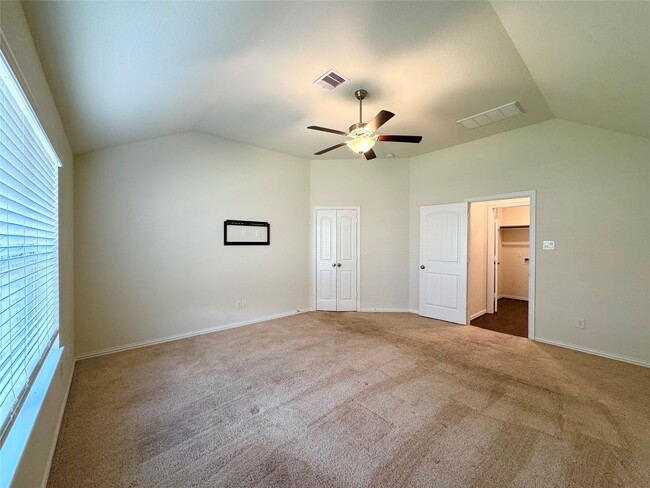 Building Photo - 9026 Beacon Mill Dr