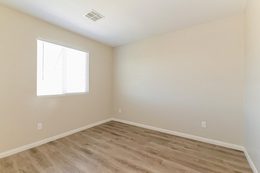 Building Photo - 5706 Colbert St