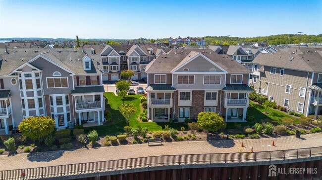 Building Photo - 32 Raritan Reach Rd