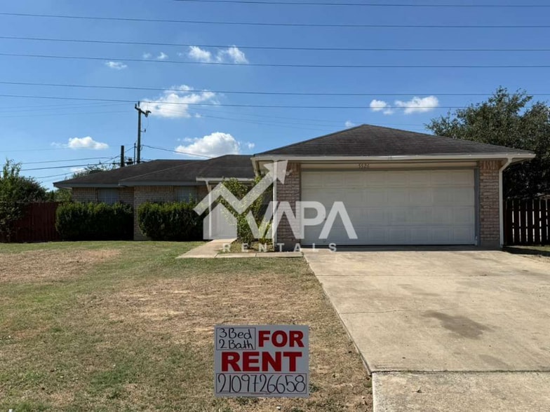 Building Photo - 5526 Green Grove Dr