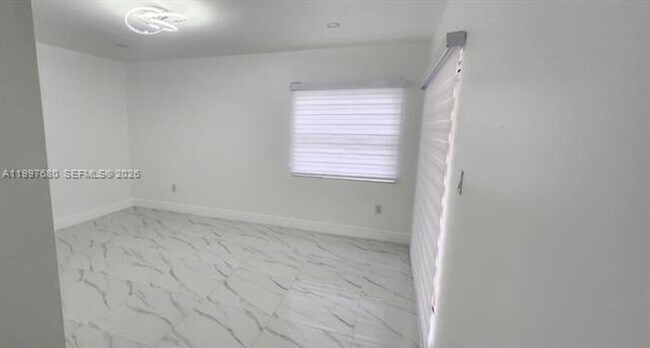 Building Photo - 11243 SW 245th St