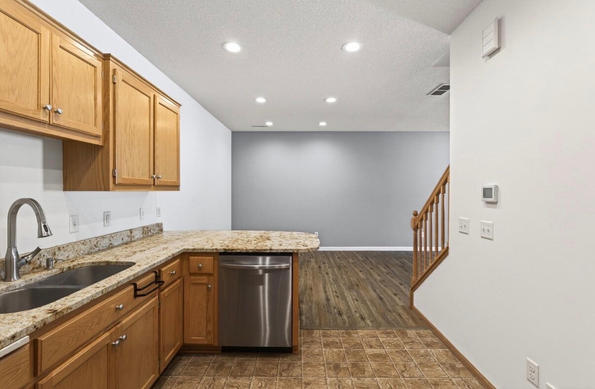 Building Photo - 7823 W 145th St