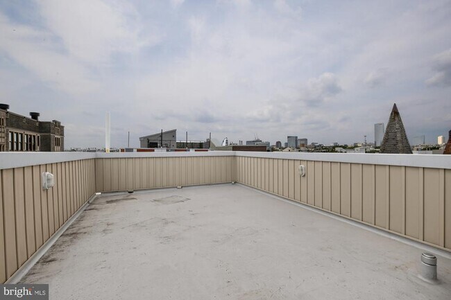 Building Photo - 1259 S 19th St