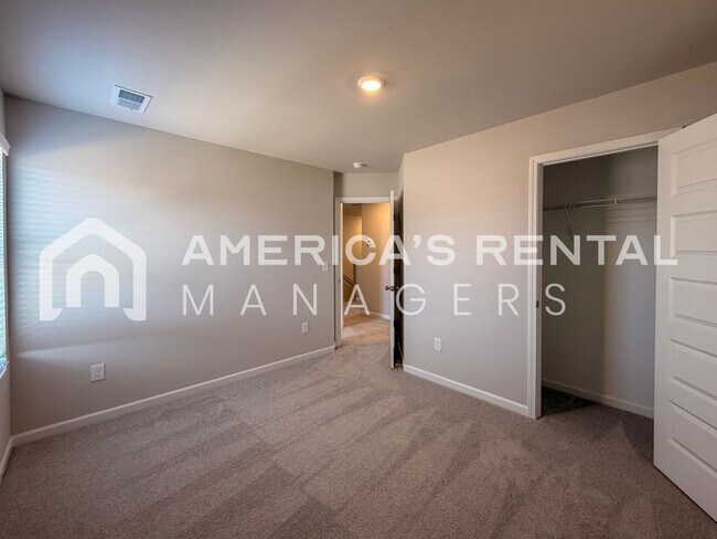 Building Photo - Brand New Living at Driftwood Townhomes!