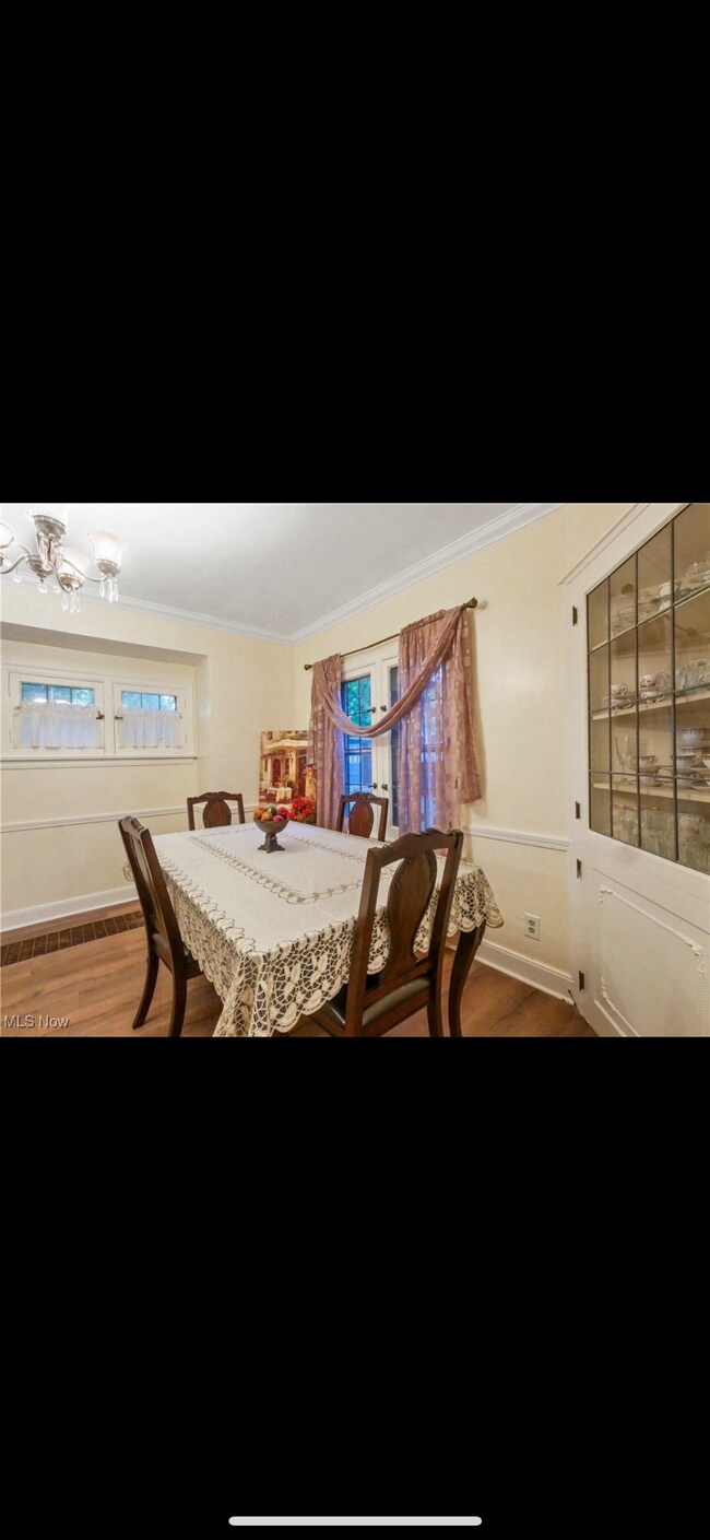 Building Photo - 51 Overhill Rd