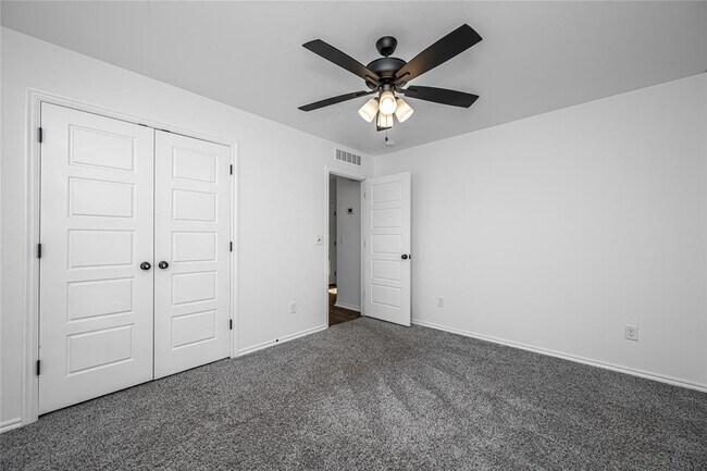 Building Photo - 8516 Gibbs Dr