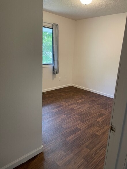 Bedroom 3 - 4200 Enden Ln