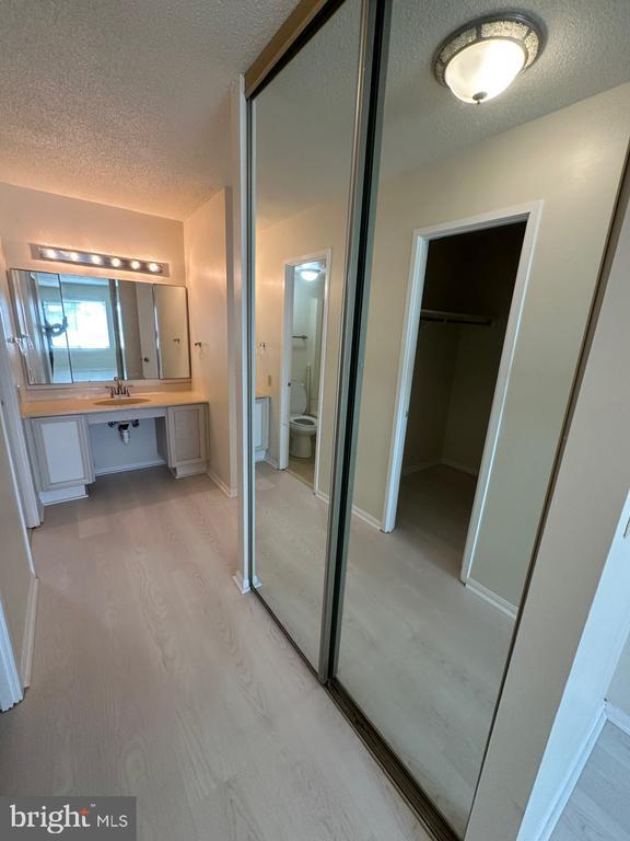 Building Photo - 8350 Greensboro Dr