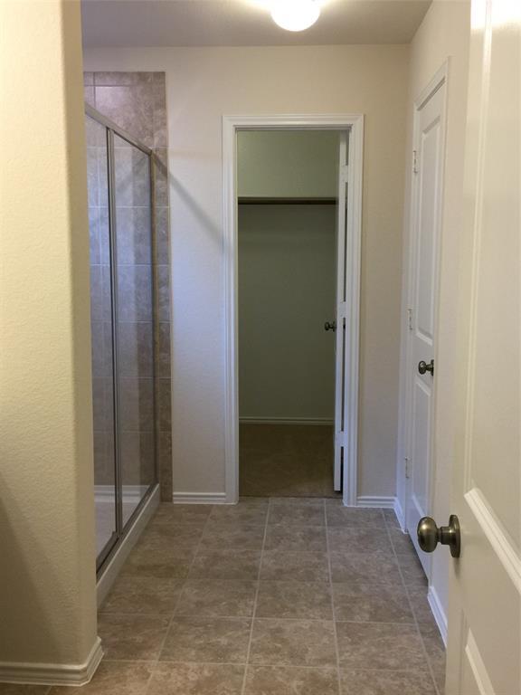 Building Photo - 1032 Hillrose Dr