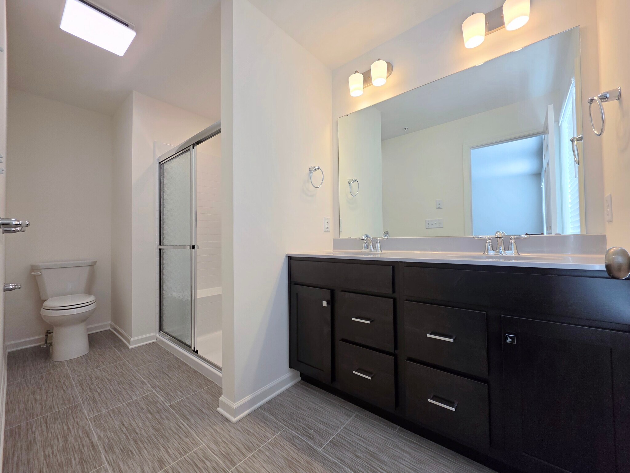 Building Photo - 2449 Spring Water Cir