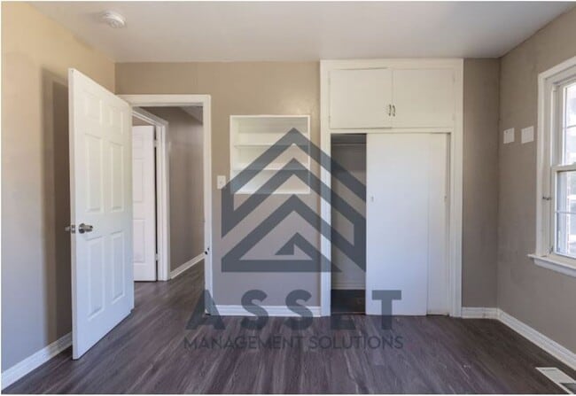 Building Photo - RENT TO OWN – WARR ACRES, OK