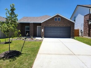 Building Photo - 212 The Good Wy