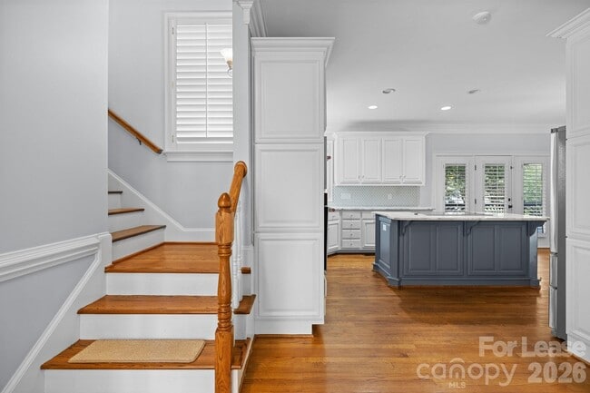 Building Photo - 9205 Woodriver Ln