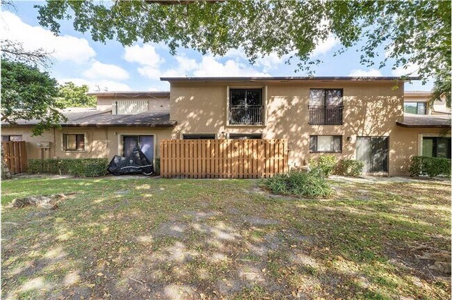 Building Photo - 2157 NW 37th Ave