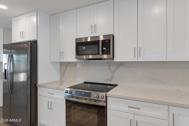 Building Photo - 18408 N 46th Dr