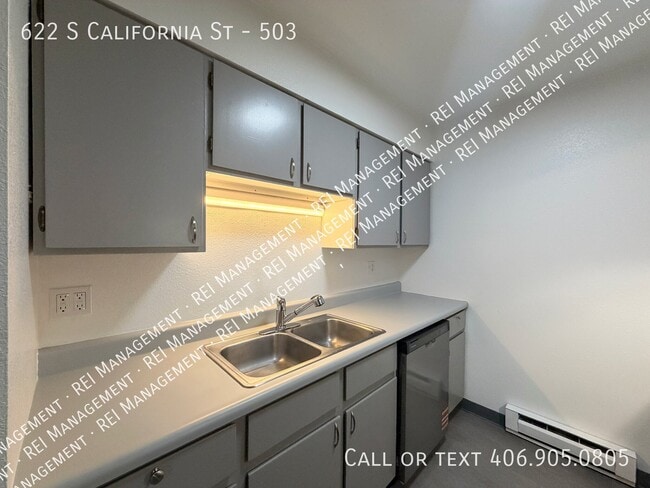Building Photo - 622 S California St
