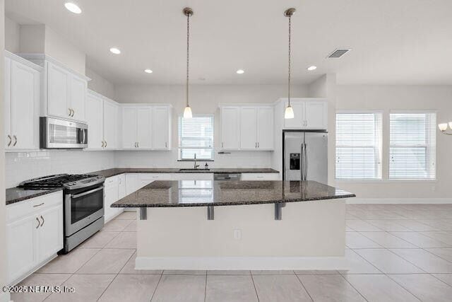 Building Photo - 61 Spindrift Ct