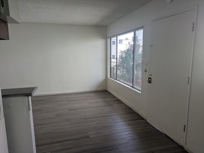 Building Photo - 20415 Anza Ave