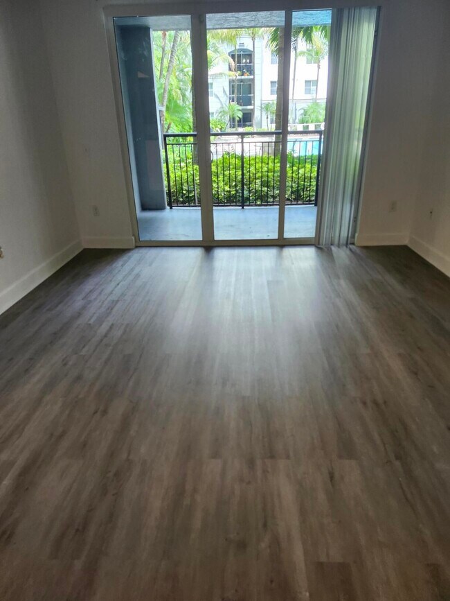 Building Photo - 1660 Renaissance Commons Blvd