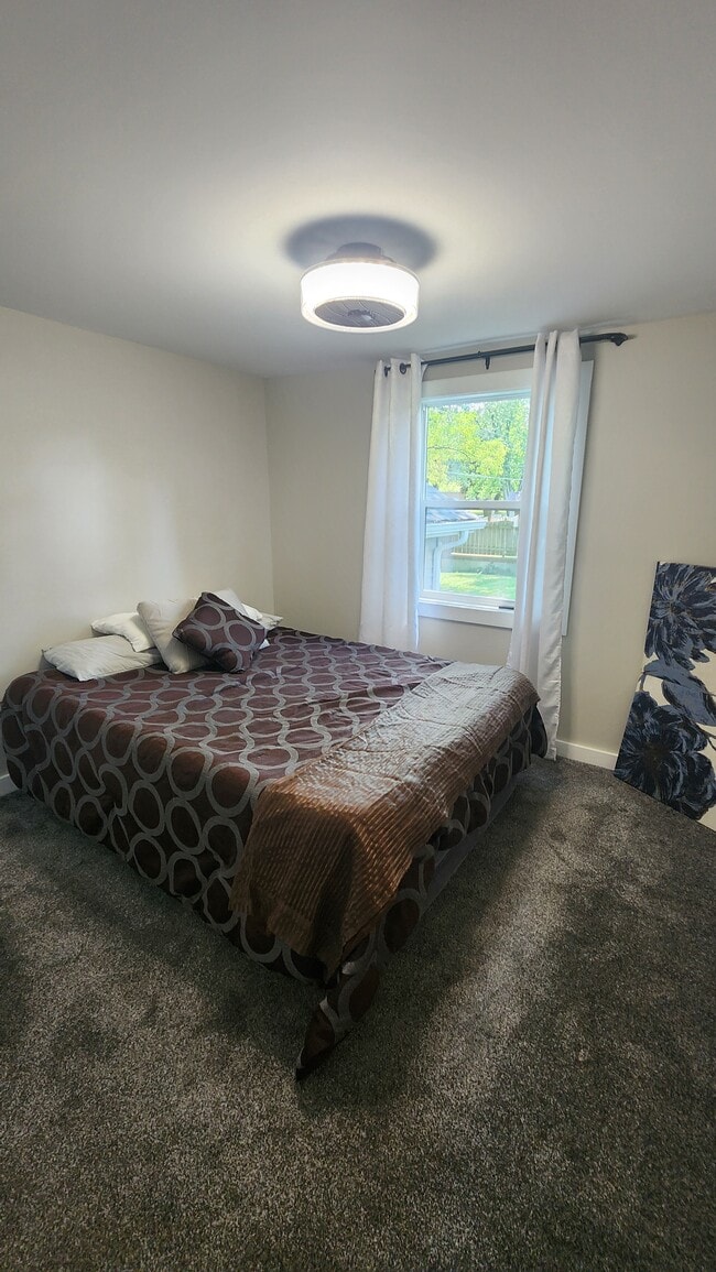 Building Photo - 8054 Ortonville Rd