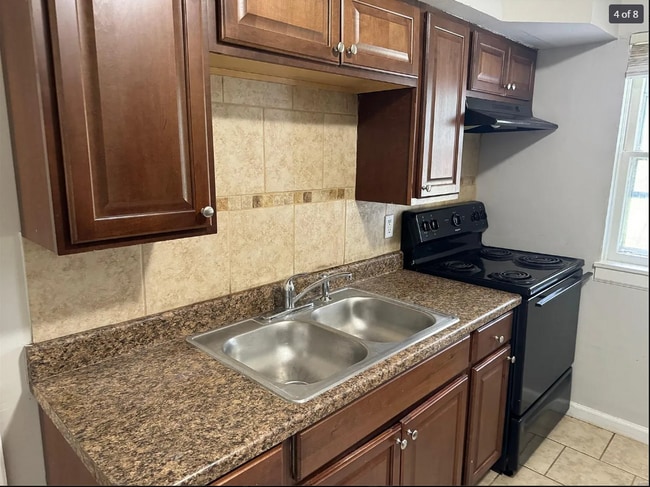 Building Photo - Spacious 2-Bedroom, 2-Bath – Coming Soon!