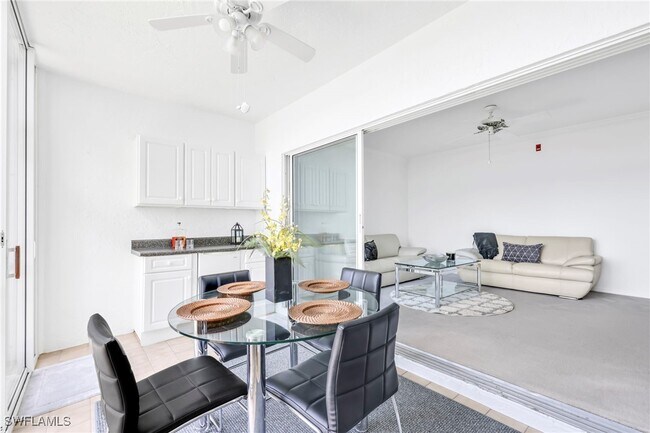 Building Photo - 2541 Citrus Lake Dr
